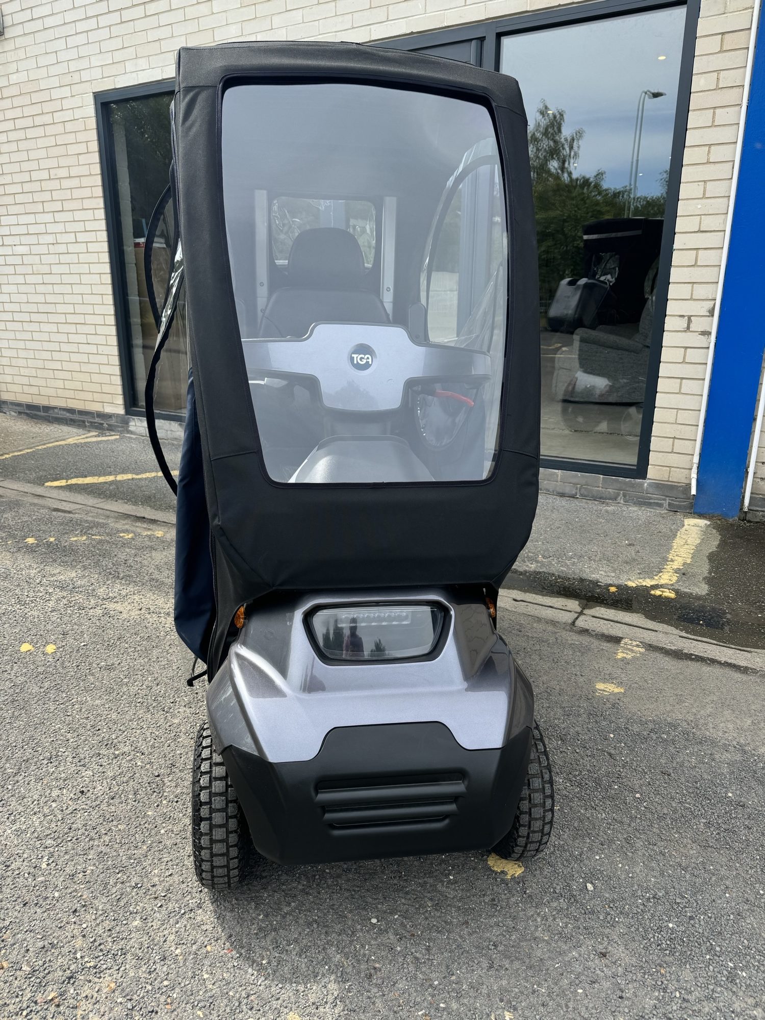 TGA Breeze S4 New Canopy Style