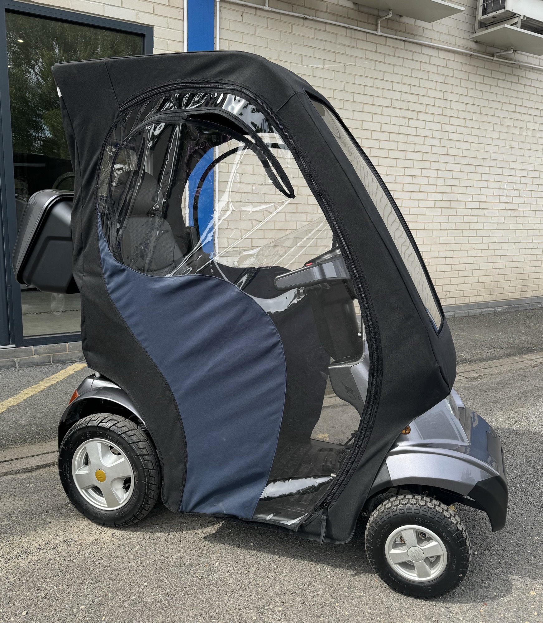 TGA Breeze S4 New Style Sides