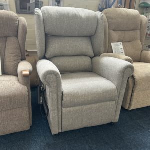 Clearance Vale Recliners Hawksworth Medium