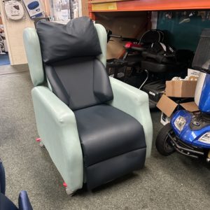 Recon Recliner Porter Repose Brooklyn